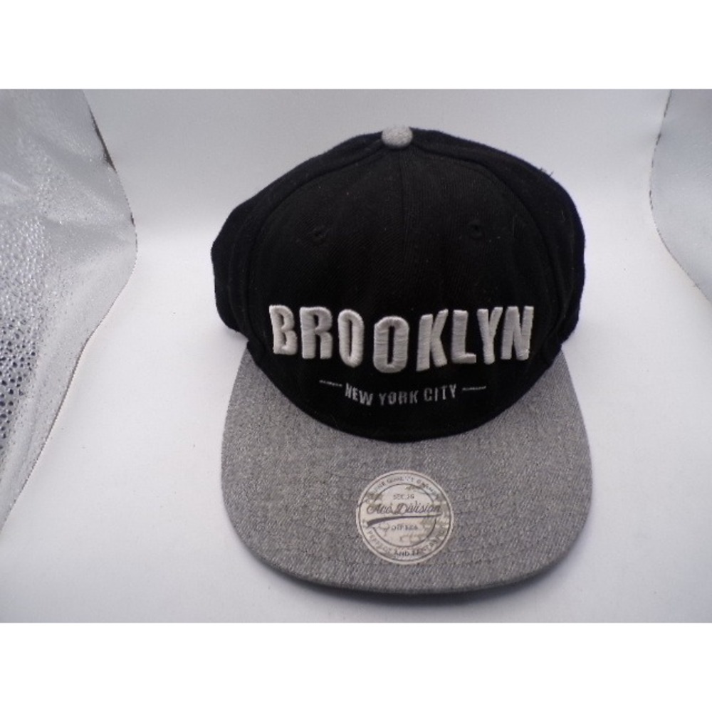 HM Brooklyn New York City Snapback Hat Black Grey Flat Brim Baseball Cap Mens OS